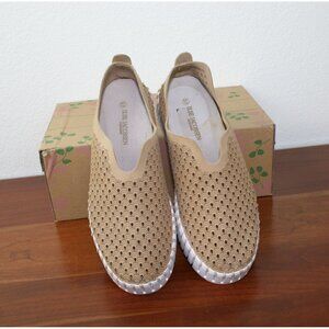 Ilse Jacobsen Womens Lightweight Perforated Slip-On Shoes Beige & White EU 37